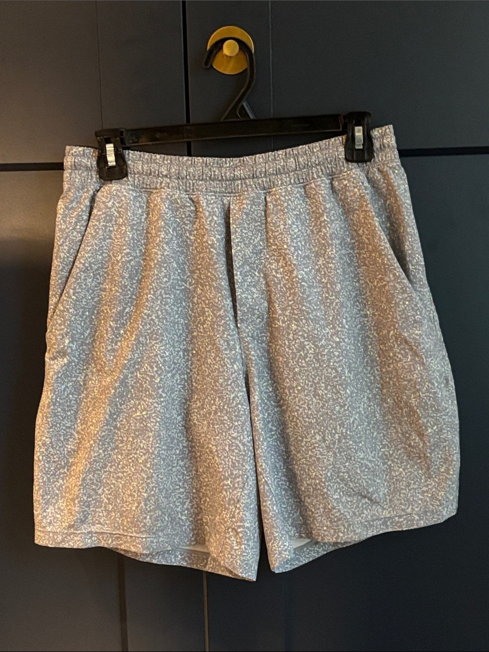 Lululemon Men's 7" Heather Light Gray Shorts - Lined